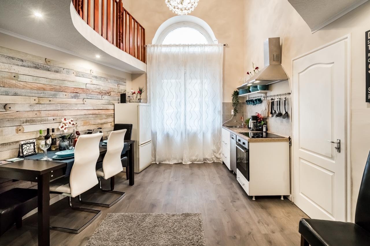 Roeck Premier Downtown Residence Budapest Extérieur photo